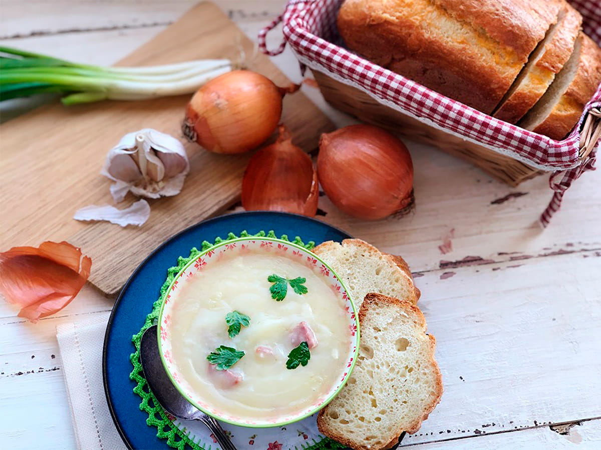 Sopa de aipim e batata doce