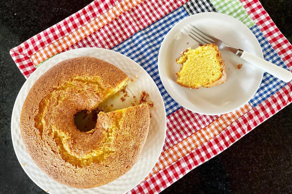 Bolo de milho caipira de liquidificador sem lactose